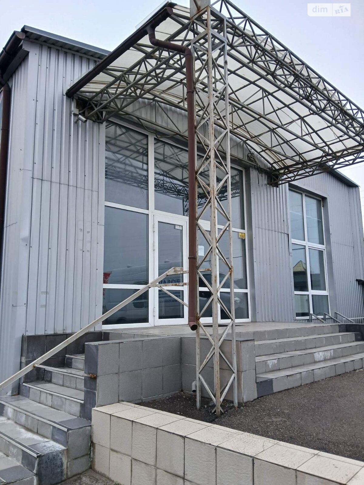 Коммерческое помещение в Чернигове, Казацкая улица, цена аренды: 14 000 грн за объект фото 1 Коммерческое помещение в Чернигове, Казацкая улица, цена аренды: 14 000 грн за объект фото 1