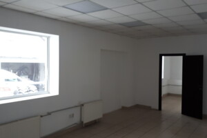 Коммерческое помещение в Чернигове, Казацкая улица, цена аренды: 5 000 грн за объект фото 2