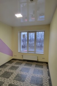 Коммерческое помещение в Чернигове, сдам в аренду по Независимости улица 56, район Масаны, цена: 20 000 грн за объект фото 2