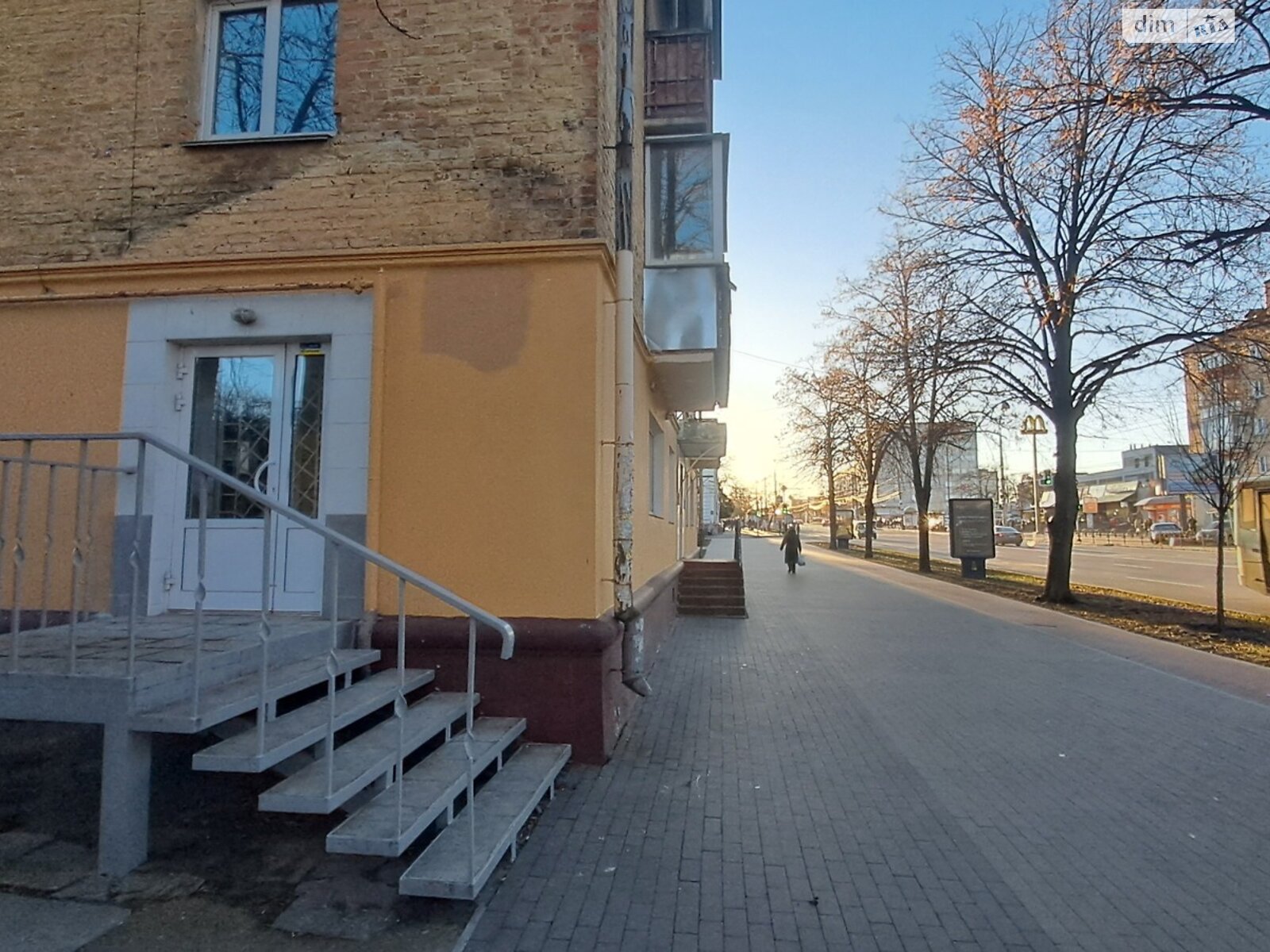 Коммерческое помещение в Чернигове, сдам в аренду по Победы проспект 81, район Центр, цена: 27 000 грн за объект фото 1 Коммерческое помещение в Чернигове, сдам в аренду по Победы проспект 81, район Центр, цена: 27 000 грн за объект фото 1