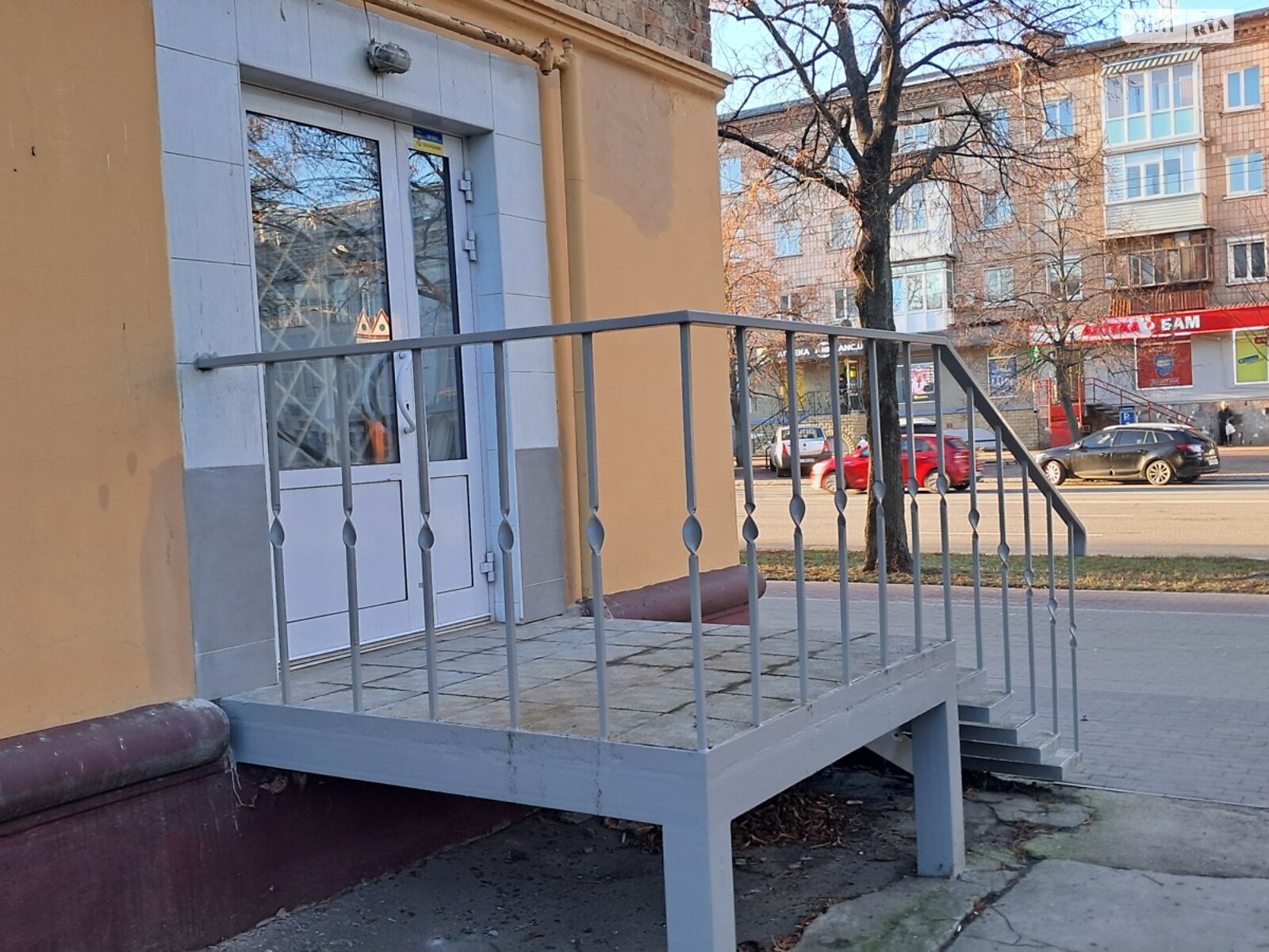 Коммерческое помещение в Чернигове, сдам в аренду по Победы проспект 81, район Центр, цена: 27 000 грн за объект фото 1 Коммерческое помещение в Чернигове, сдам в аренду по Победы проспект 81, район Центр, цена: 27 000 грн за объект фото 1