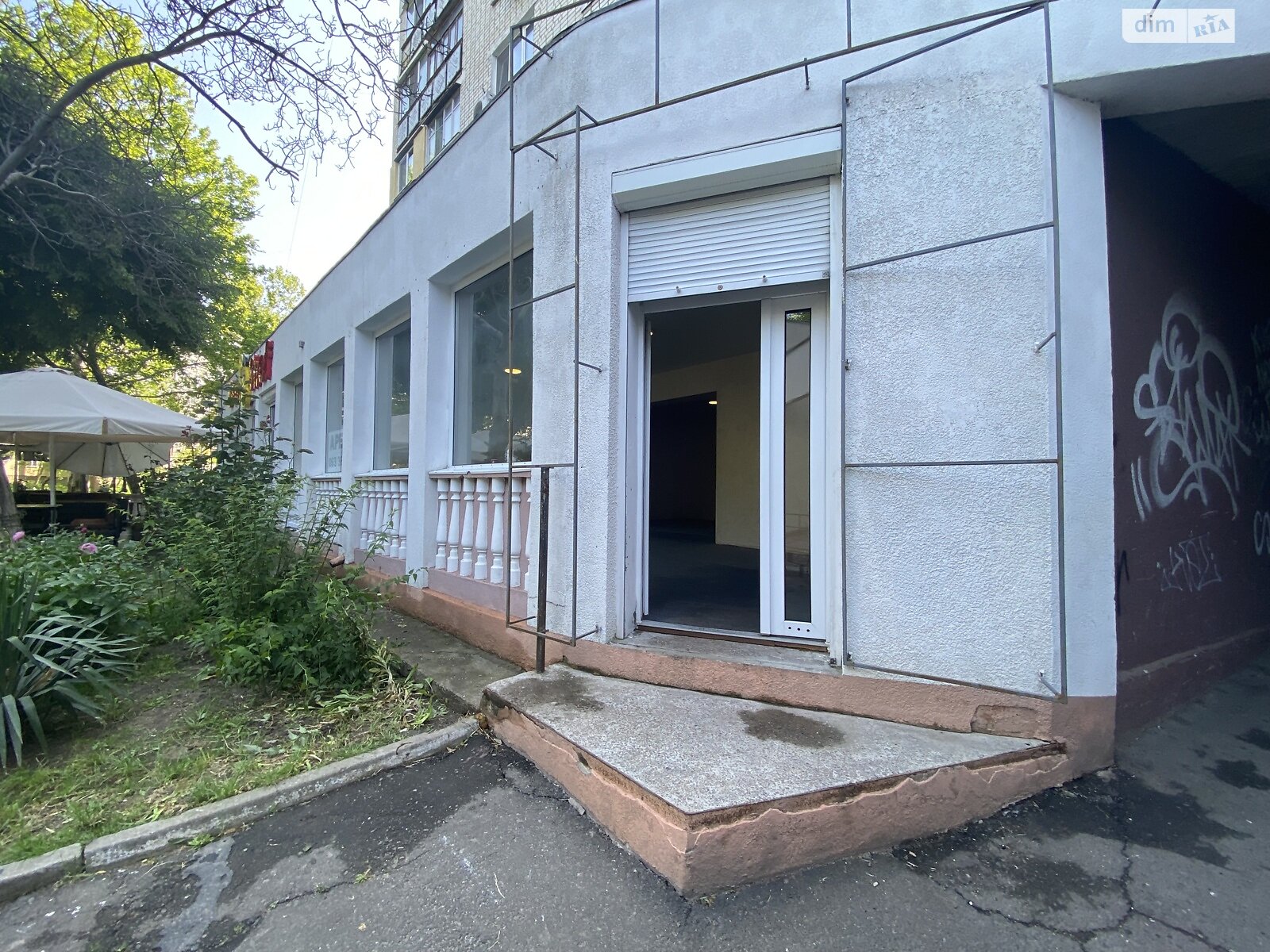Коммерческое помещение в Черноморске, сдам в аренду по Мира (Ленина ул.) проспект, район Ильичевск, цена: 26 000 грн за объект фото 1 Коммерческое помещение в Черноморске, сдам в аренду по Мира (Ленина ул.) проспект, район Ильичевск, цена: 26 000 грн за объект фото 1