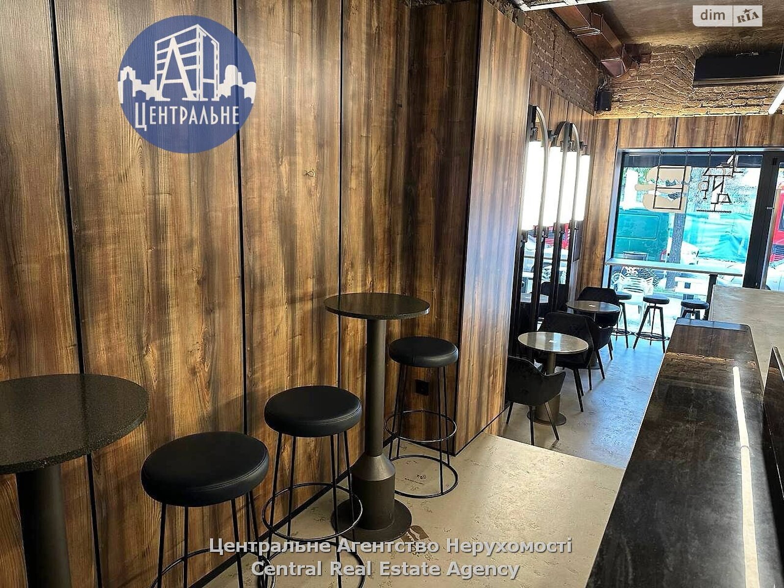 Коммерческое помещение в Черновцах, сдам в аренду по Героев Майдана улица, район Первомайский, цена: 50 604 грн за объект фото 1