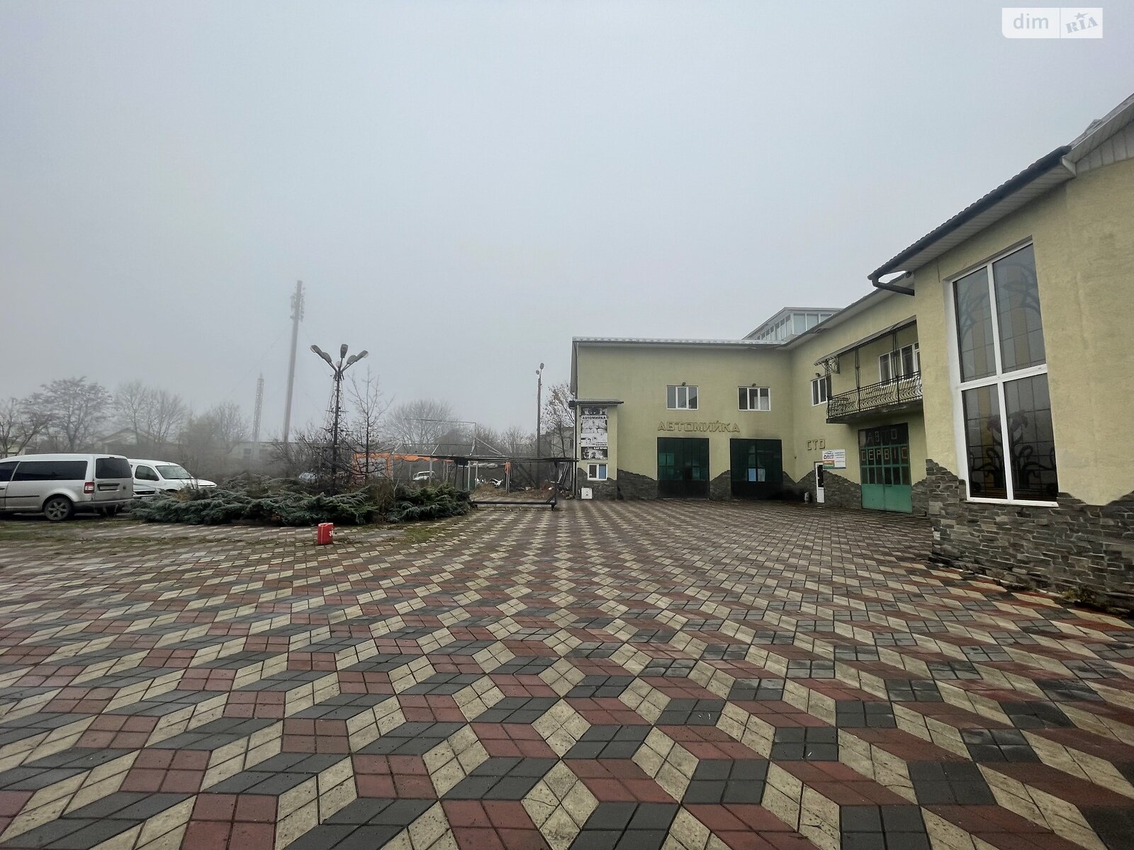 Комерційне приміщення в Чернівцях, здам в оренду по Миргородська вулиця 12А, район Першотравневий, ціна: 104 500 грн за об’єкт фото 1 Комерційне приміщення в Чернівцях, здам в оренду по Миргородська вулиця 12А, район Першотравневий, ціна: 104 500 грн за об’єкт фото 1