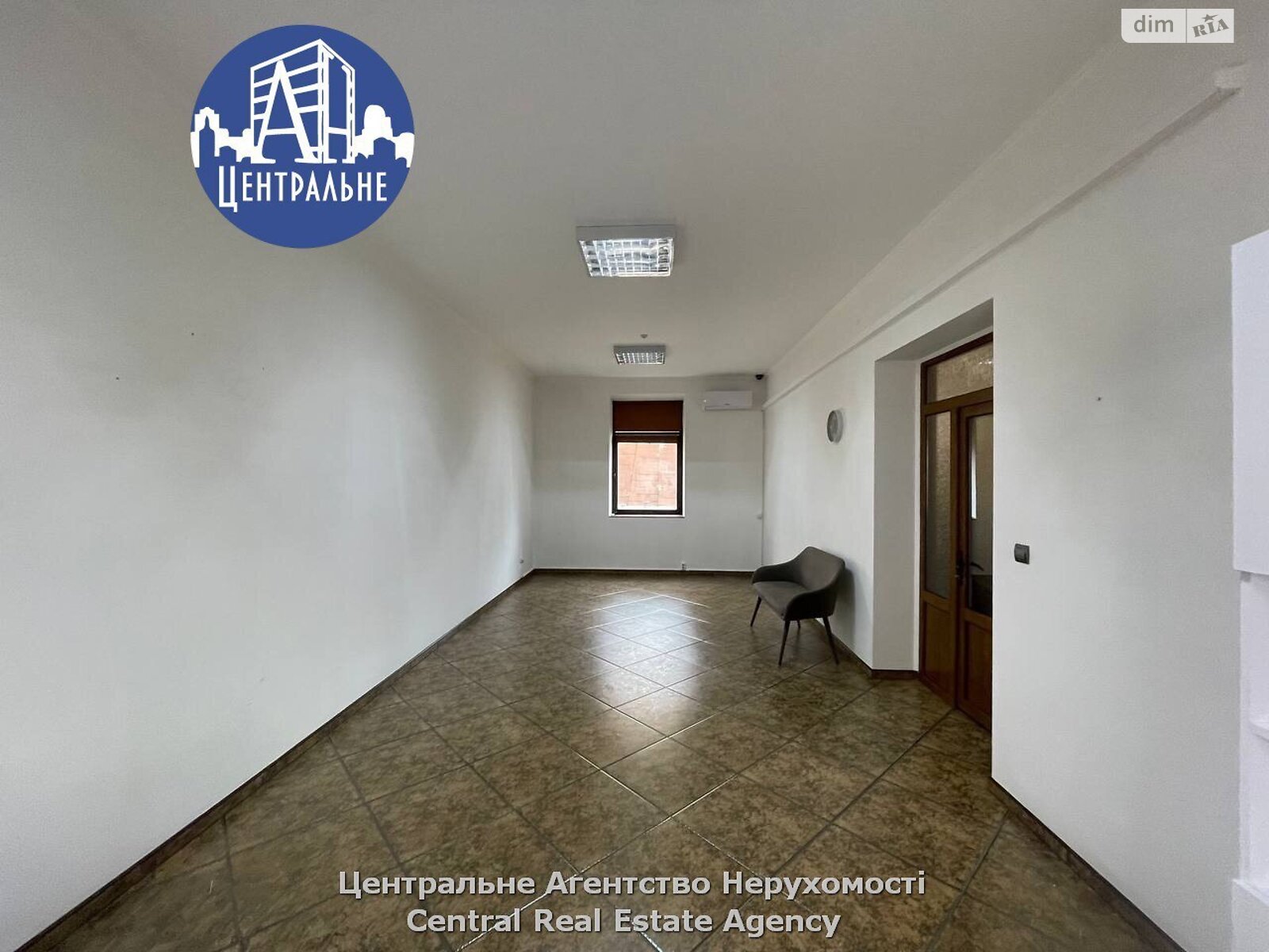 Коммерческое помещение в Черновцах, сдам в аренду по Шевченко Тараса улица 25, район Первомайский, цена: 12 200 грн за объект фото 1 Коммерческое помещение в Черновцах, сдам в аренду по Шевченко Тараса улица 25, район Первомайский, цена: 12 200 грн за объект фото 1