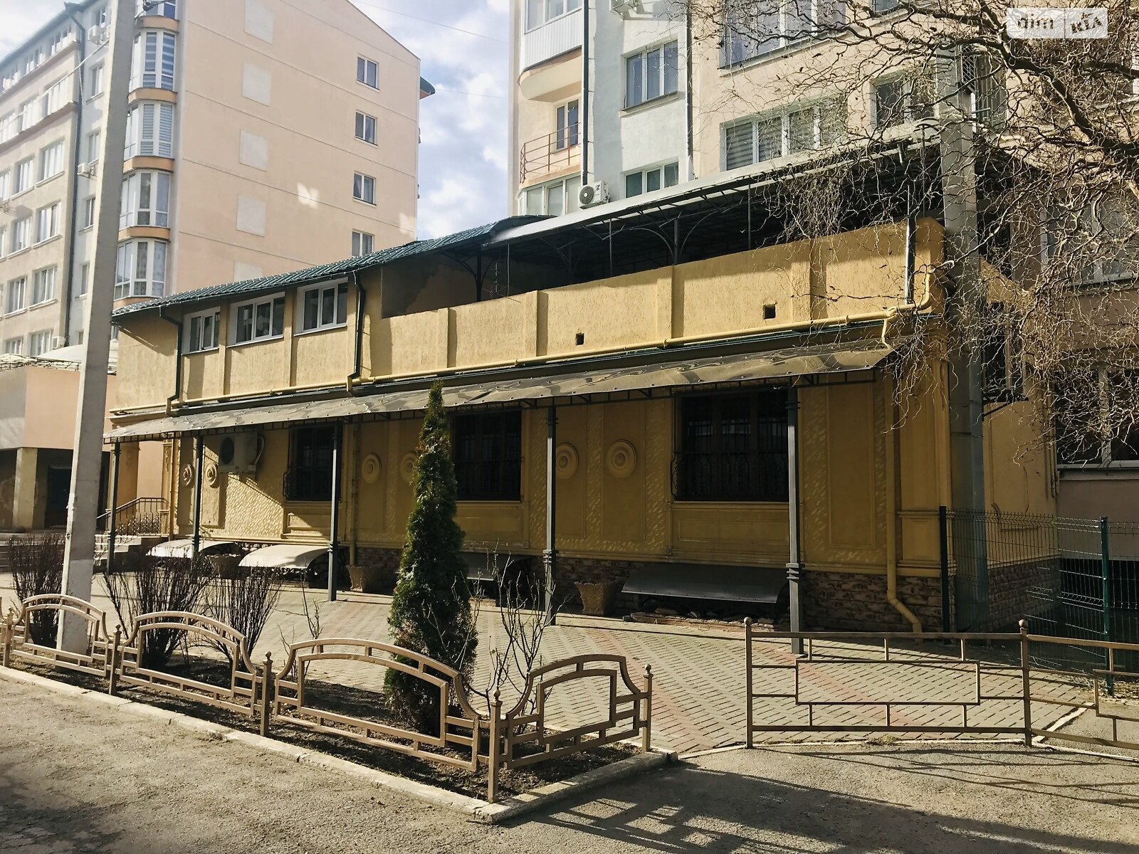 Коммерческое помещение в Черновцах, сдам в аренду по Строителей улица 28, район Первомайский, цена: 58 632 грн за объект фото 1 Коммерческое помещение в Черновцах, сдам в аренду по Строителей улица 28, район Первомайский, цена: 58 632 грн за объект фото 1