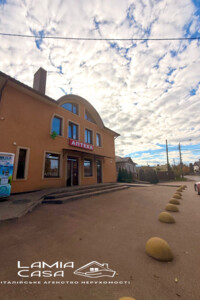 Комерційне приміщення в Чернівцях, здам в оренду по Дзержика Корнелія вулиця 41Ж, район Роша, ціна: 30 000 грн за об’єкт фото 2