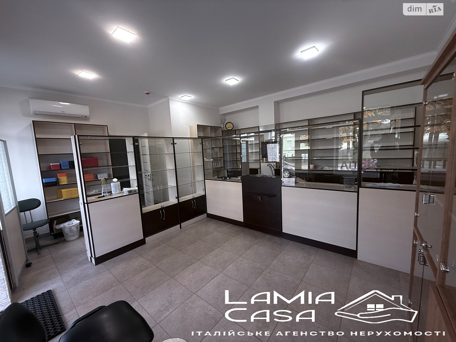 Комерційне приміщення в Чернівцях, здам в оренду по Дзержика Корнелія вулиця 41Ж, район Роша, ціна: 30 000 грн за об’єкт фото 1