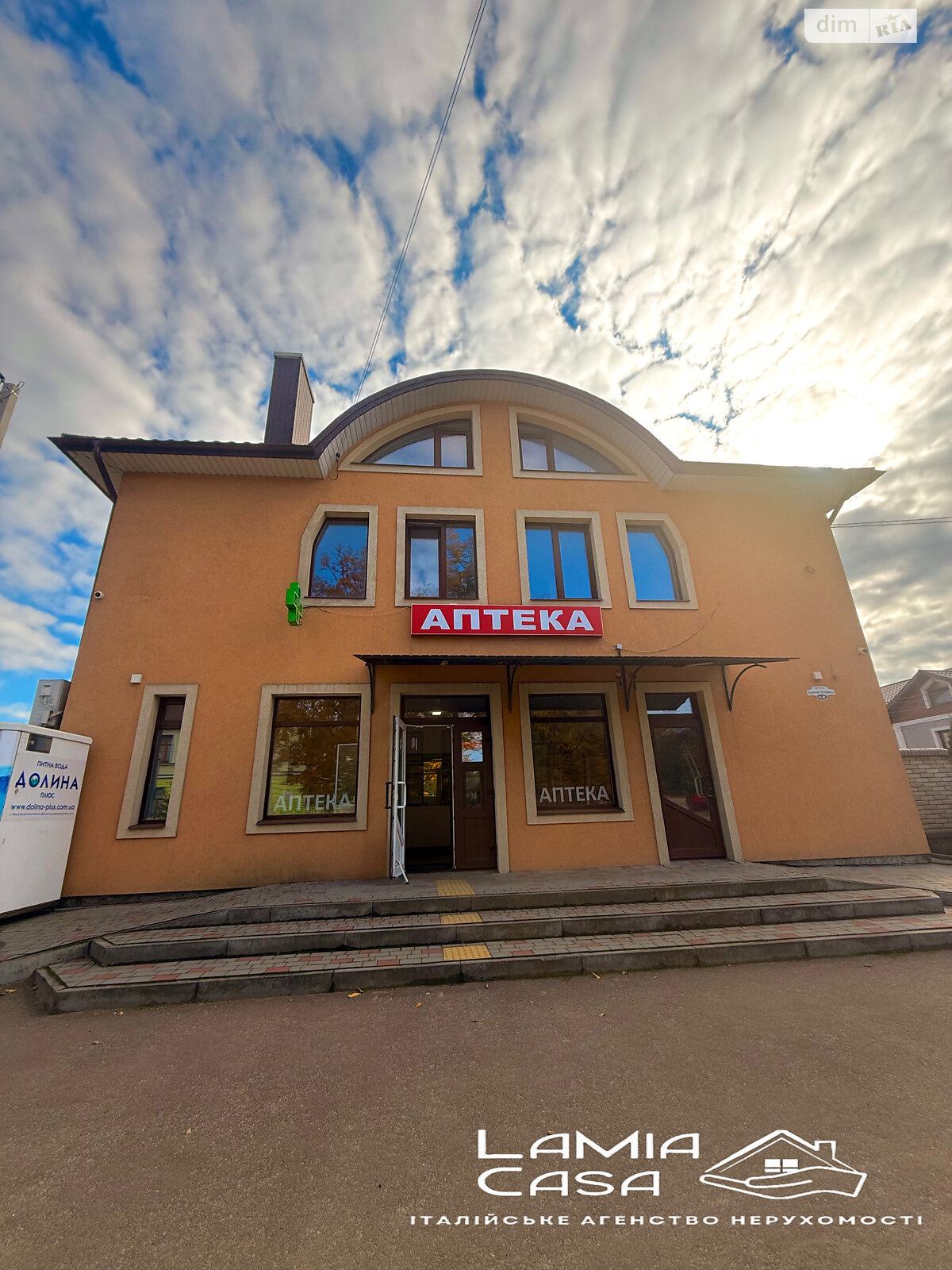 Комерційне приміщення в Чернівцях, здам в оренду по Дзержика Корнелія вулиця 41Ж, район Роша, ціна: 30 000 грн за об’єкт фото 1