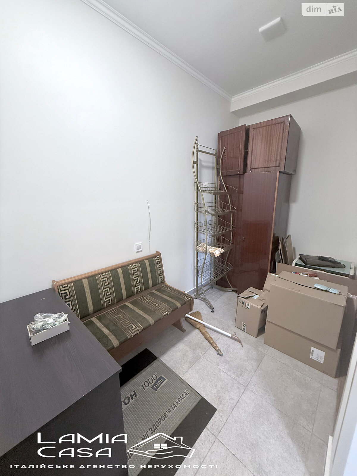 Комерційне приміщення в Чернівцях, здам в оренду по Дзержика Корнелія вулиця 41Ж, район Роша, ціна: 30 000 грн за об’єкт фото 1