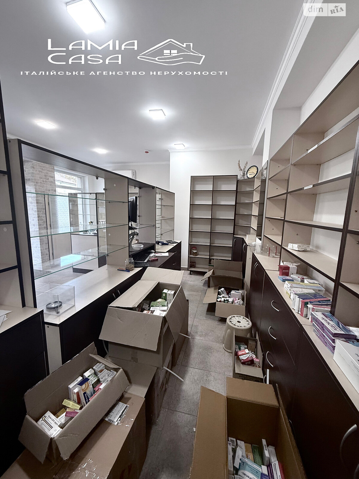 Комерційне приміщення в Чернівцях, здам в оренду по Дзержика Корнелія вулиця 41Ж, район Роша, ціна: 30 000 грн за об’єкт фото 1