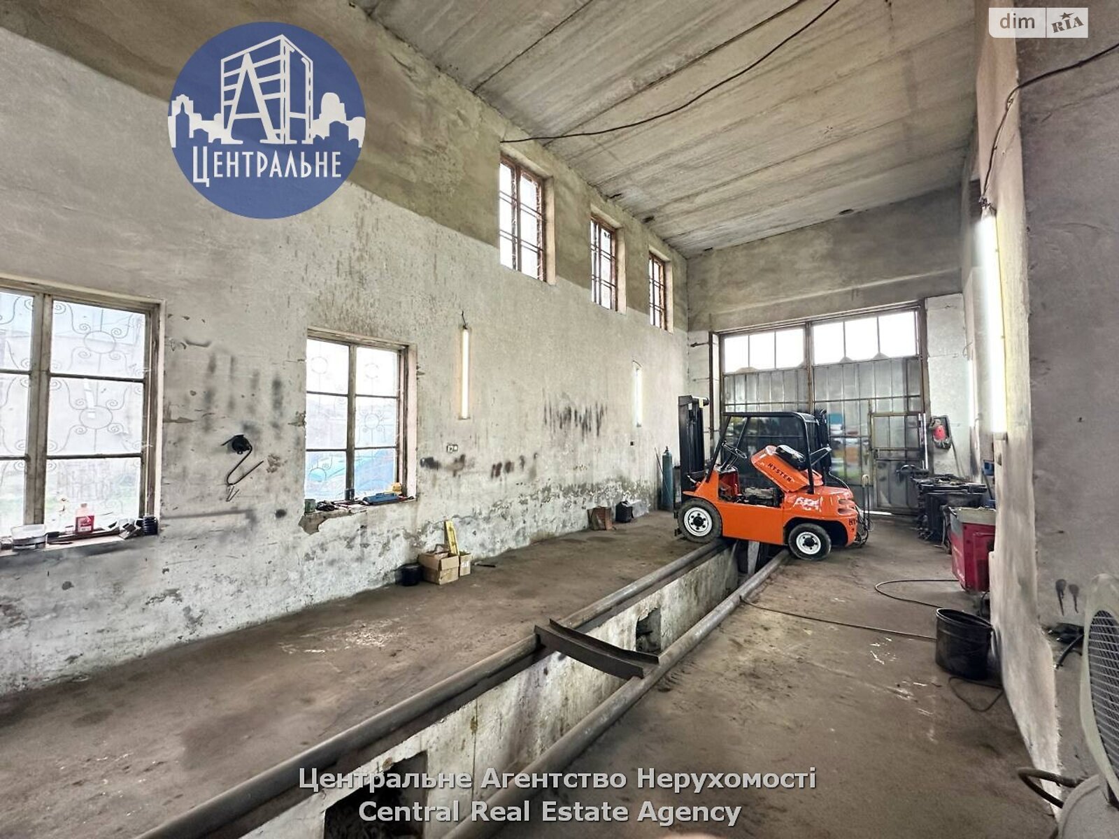 Коммерческое помещение в Черновцах, сдам в аренду по Ярослава Мудрого улица, район Садгорский, цена: 29 505 грн за объект фото 1