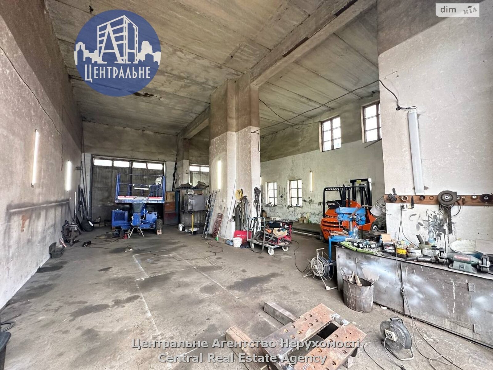 Коммерческое помещение в Черновцах, сдам в аренду по Ярослава Мудрого улица, район Садгорский, цена: 29 505 грн за объект фото 1