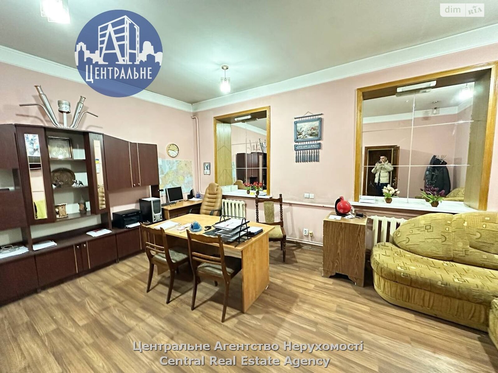 Коммерческое помещение в Черновцах, сдам в аренду по Ярослава Мудрого улица, район Садгорский, цена: 23 139 грн за объект фото 1