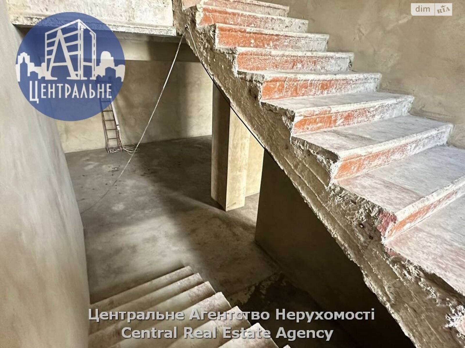 Комерційне приміщення в Чернівцях, здам в оренду по Сергія Скальда (Комарова Володимира) вулиця, район Шевченківський, ціна: 131 750 грн за об’єкт фото 1