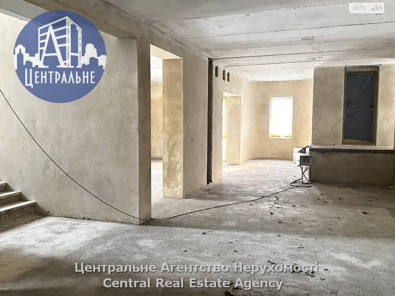 Комерційне приміщення в Чернівцях, здам в оренду по Сергія Скальда (Комарова Володимира) вулиця, район Шевченківський, ціна: 131 750 грн за об’єкт фото 1