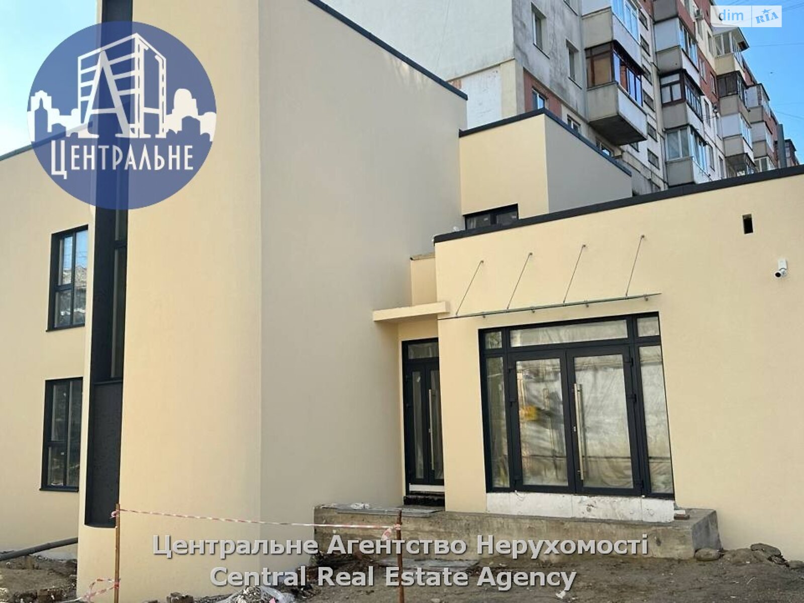 Коммерческое помещение в Черновцах, сдам в аренду по Сергея Скальда (Комарова Владимира) улица, район Шевченковский, цена: 76 014 грн за объект фото 1