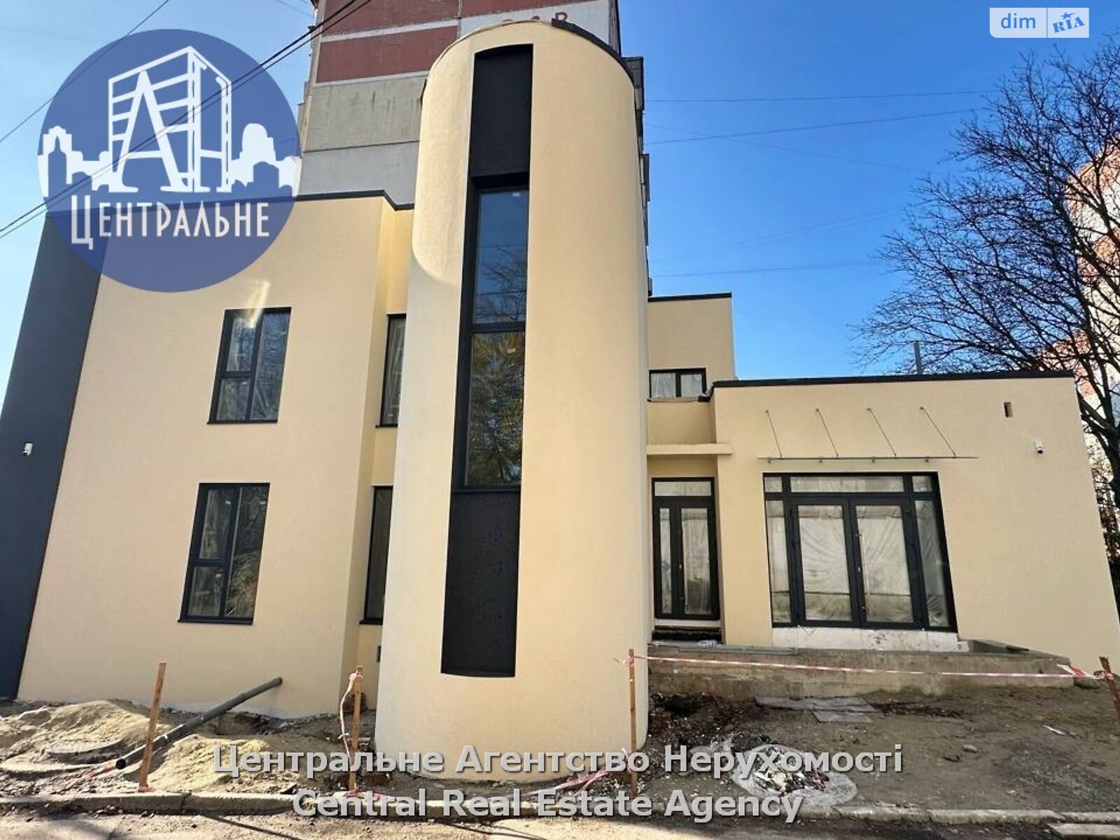 Комерційне приміщення в Чернівцях, здам в оренду по Сергія Скальда (Комарова Володимира) вулиця, район Шевченківський, ціна: 36 125 грн за об’єкт фото 1