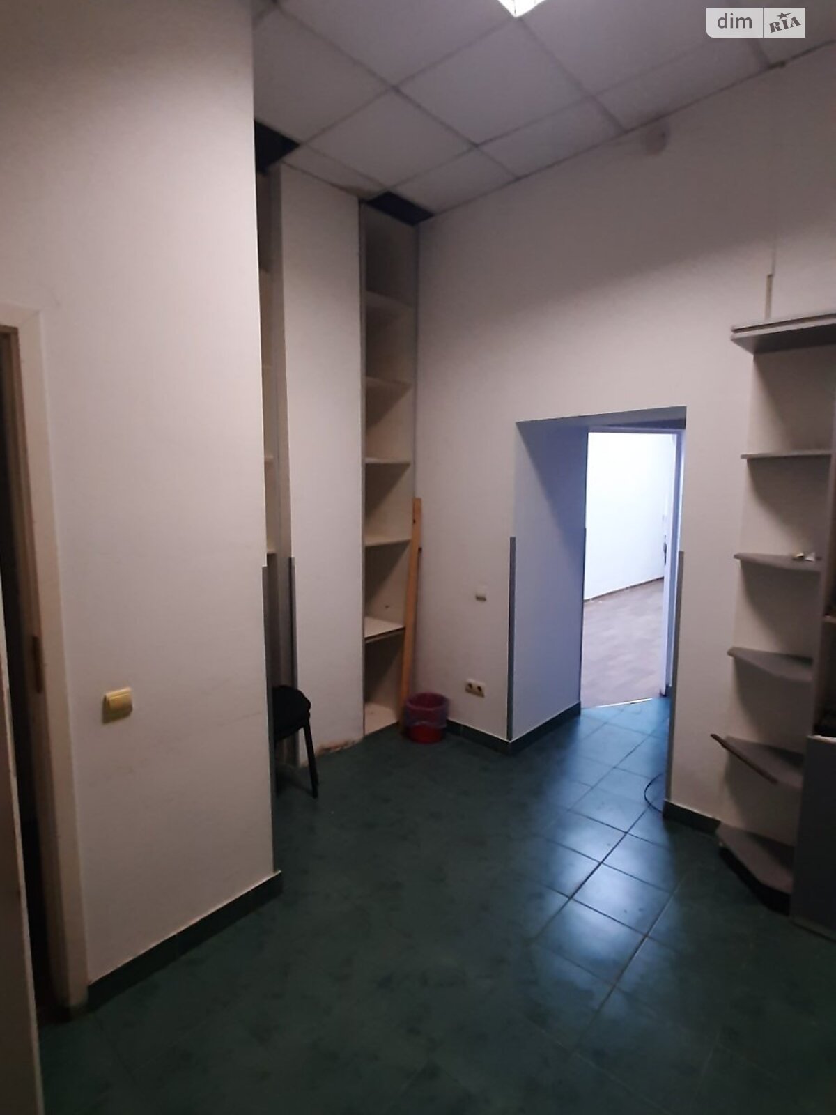 Коммерческое помещение в Черновцах, сдам в аренду по Загудела Дмитрия улица 6, цена: 29 610 грн за объект фото 1