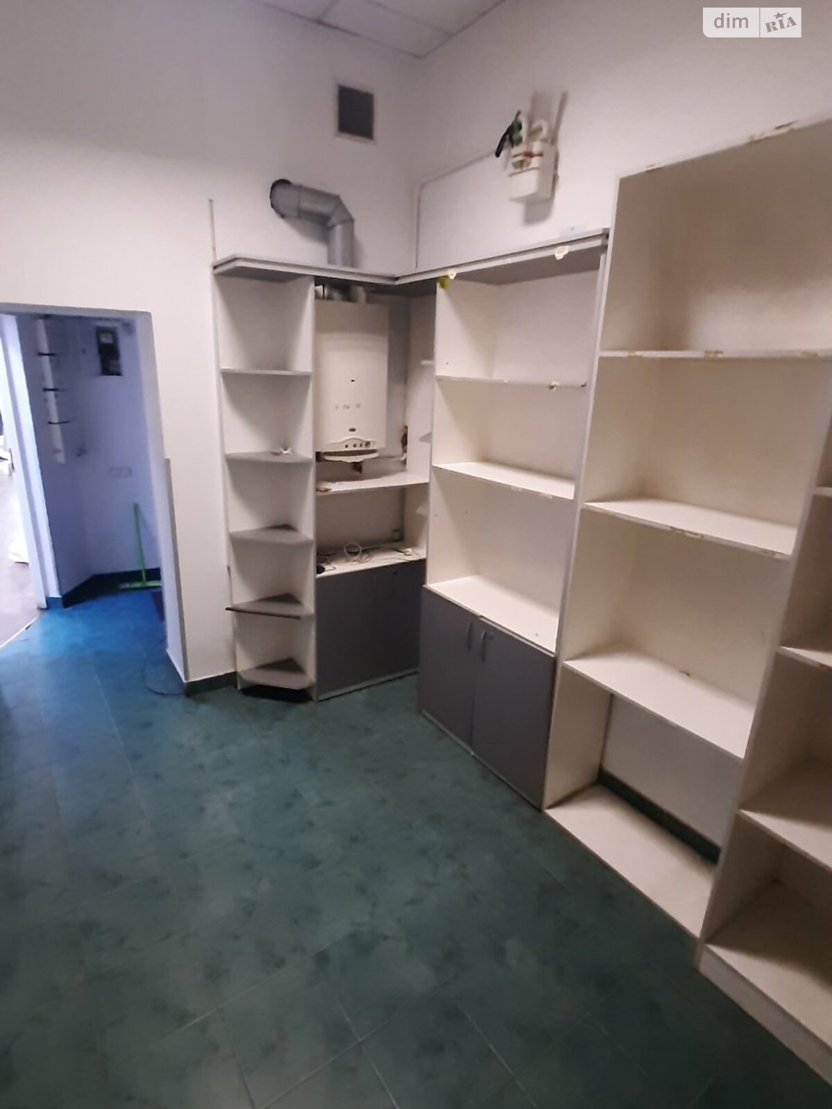 Коммерческое помещение в Черновцах, сдам в аренду по Загудела Дмитрия улица 6, цена: 29 610 грн за объект фото 1