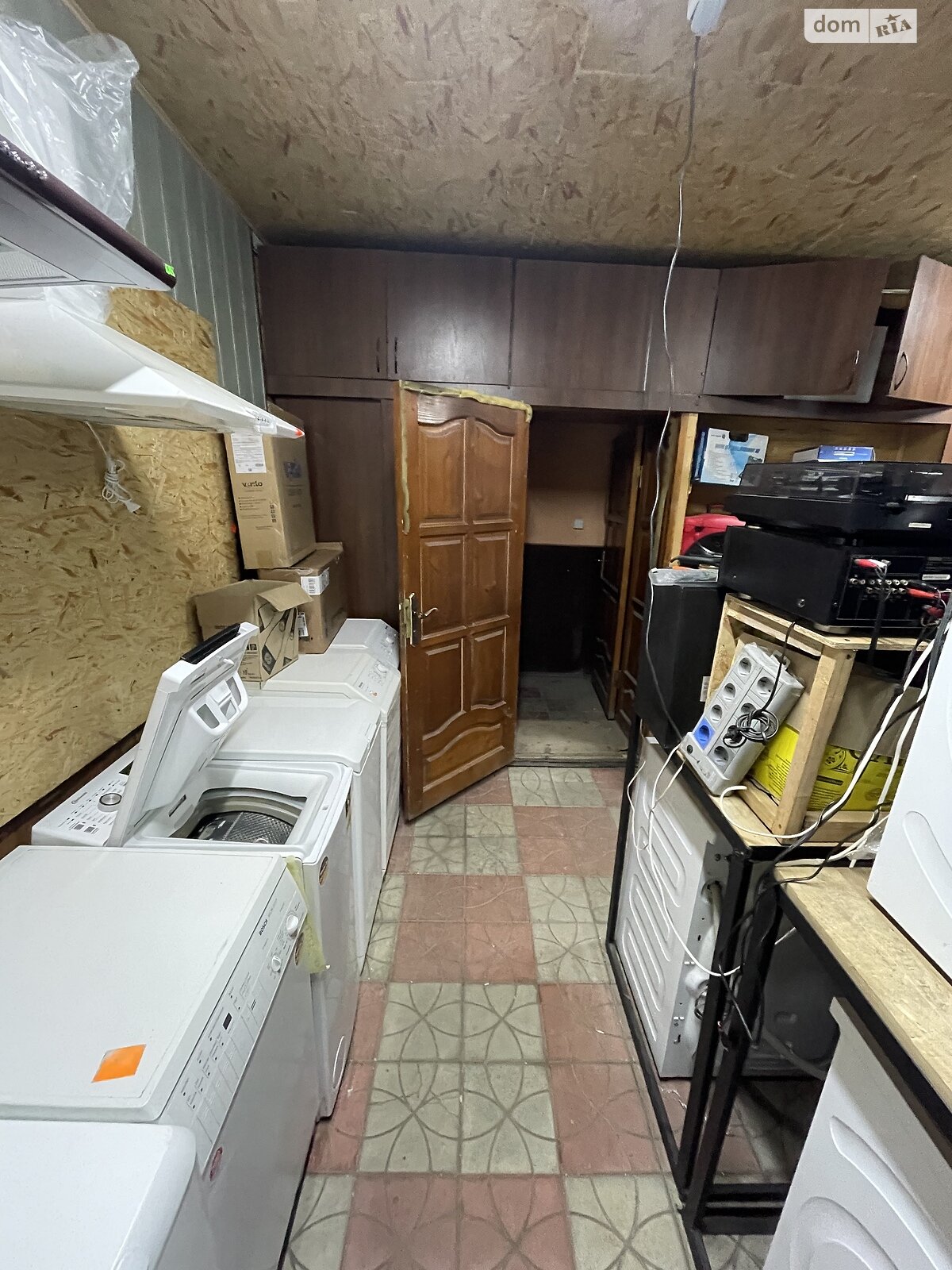 Комерційне приміщення в Чернівцях, здам в оренду по Винниченка Володимира вулиця, ціна: 16 680 грн за об’єкт фото 1 Комерційне приміщення в Чернівцях, здам в оренду по Винниченка Володимира вулиця, ціна: 16 680 грн за об’єкт фото 1