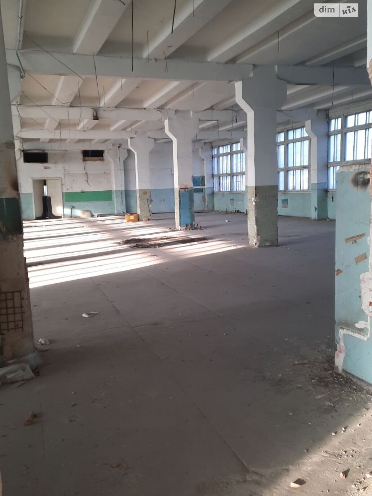Коммерческое помещение в Черновцах, сдам в аренду по Главная улица 200, район Шевченковский, цена: 64 000 грн за объект фото 1 Коммерческое помещение в Черновцах, сдам в аренду по Главная улица 200, район Шевченковский, цена: 64 000 грн за объект фото 1