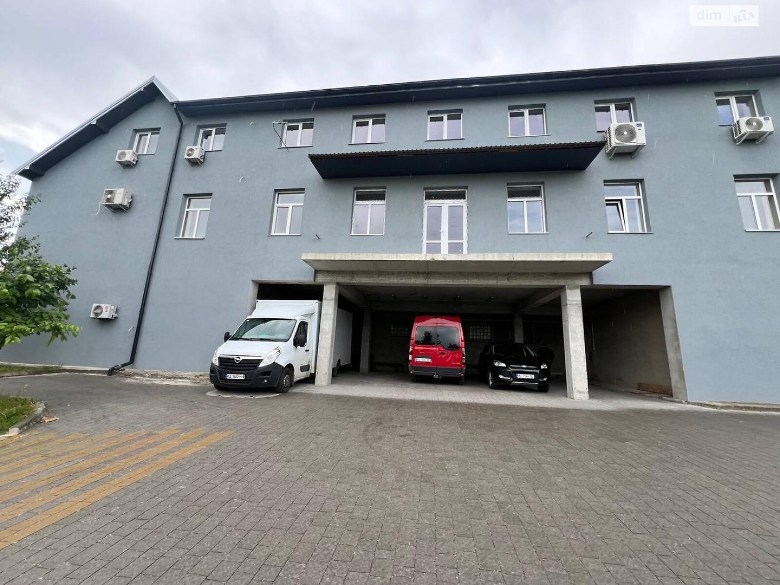 Комерційне приміщення в Давидові, Миру вулиця, ціна оренди: 160 000 грн за об’єкт фото 1 Комерційне приміщення в Давидові, Миру вулиця, ціна оренди: 160 000 грн за об’єкт фото 1