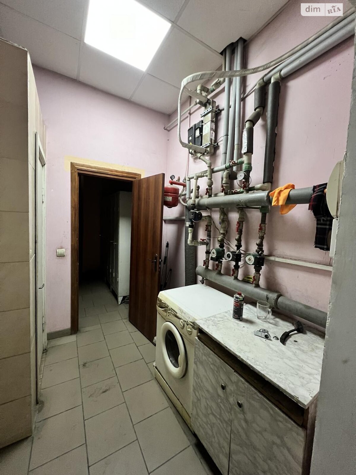 Комерційне приміщення в Давидові, Миру вулиця, ціна оренди: 160 000 грн за об’єкт фото 1 Комерційне приміщення в Давидові, Миру вулиця, ціна оренди: 160 000 грн за об’єкт фото 1