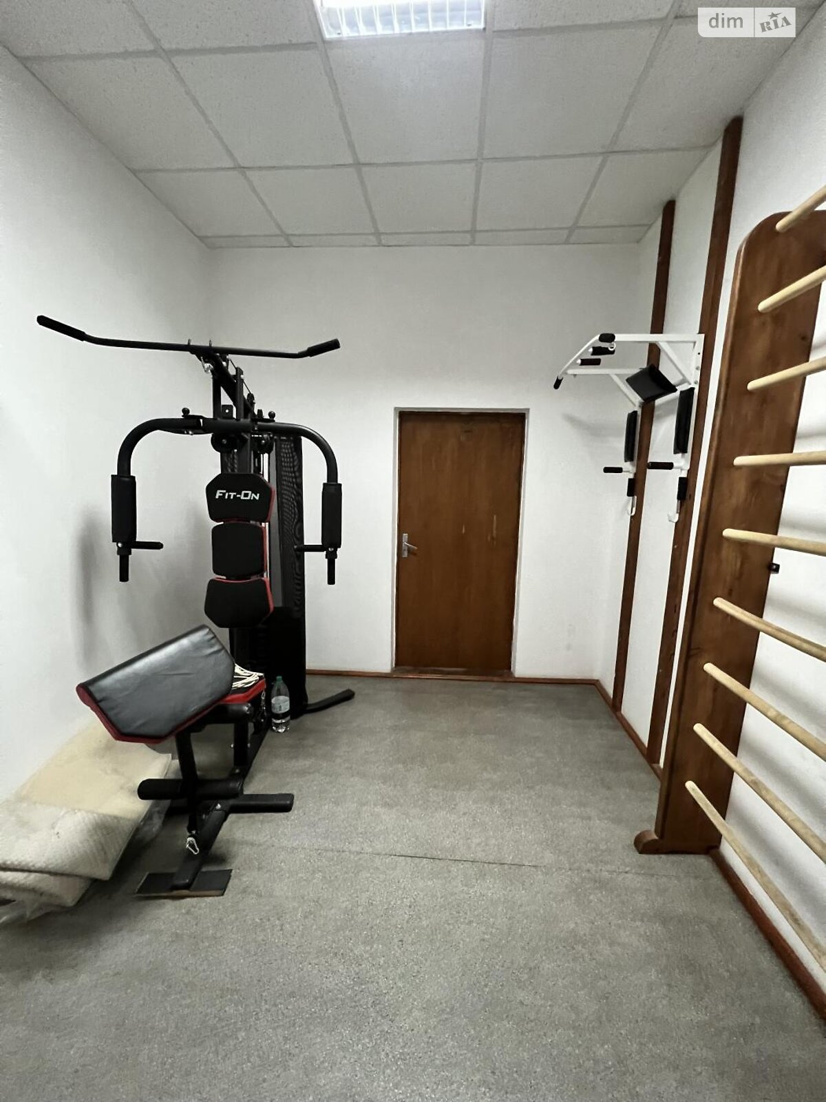 Комерційне приміщення в Давидові, Миру вулиця, ціна оренди: 160 000 грн за об’єкт фото 1 Комерційне приміщення в Давидові, Миру вулиця, ціна оренди: 160 000 грн за об’єкт фото 1