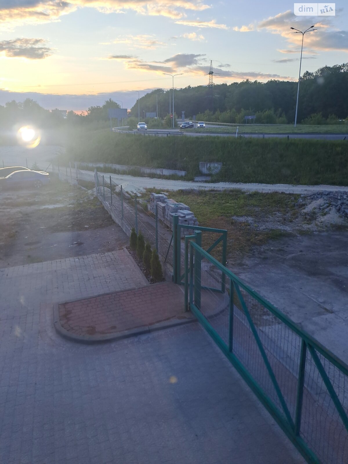 Комерційне приміщення в Давидові, Степана Бандери вулиця 90, ціна оренди: 33 560 грн за об’єкт фото 1 Комерційне приміщення в Давидові, Степана Бандери вулиця 90, ціна оренди: 33 560 грн за об’єкт фото 1
