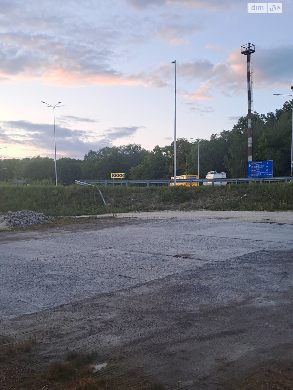 Комерційне приміщення в Давидові, Степана Бандери вулиця 90, ціна оренди: 33 560 грн за об’єкт фото 1 Комерційне приміщення в Давидові, Степана Бандери вулиця 90, ціна оренди: 33 560 грн за об’єкт фото 1
