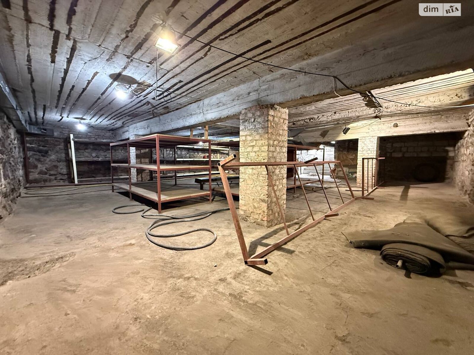 Коммерческое помещение в Днепре, сдам в аренду по Детальстроевская (Саранская) улица, район Амур-Нижнеднепровский, цена: 7 500 грн за объект фото 1