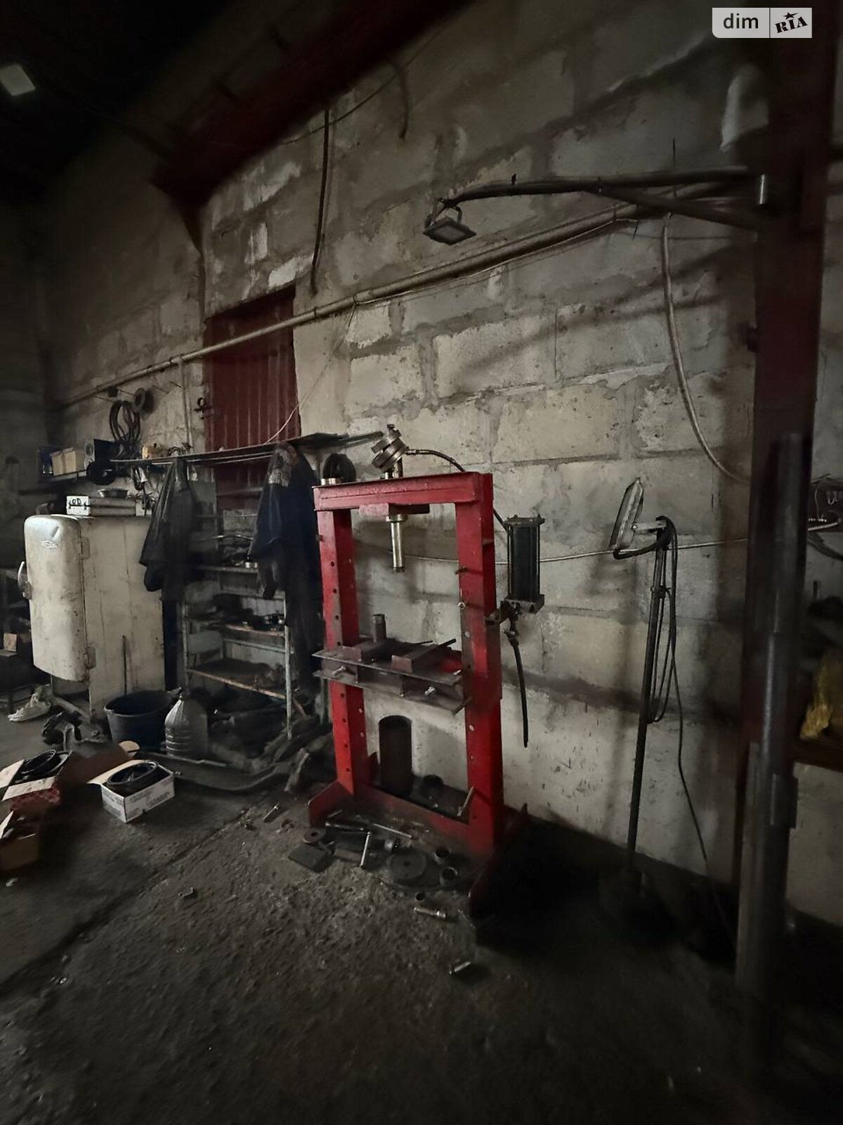 Коммерческое помещение в Днепре, сдам в аренду по Отечественная улица, район Амур-Нижнеднепровский, цена: 40 000 грн за объект фото 1