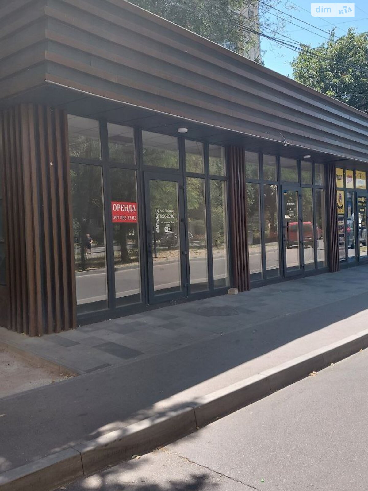 Комерційне приміщення в Дніпрі, здам в оренду по Березинська вулиця, район Березинка, ціна: 21 600 грн за об’єкт фото 1 Комерційне приміщення в Дніпрі, здам в оренду по Березинська вулиця, район Березинка, ціна: 21 600 грн за об’єкт фото 1