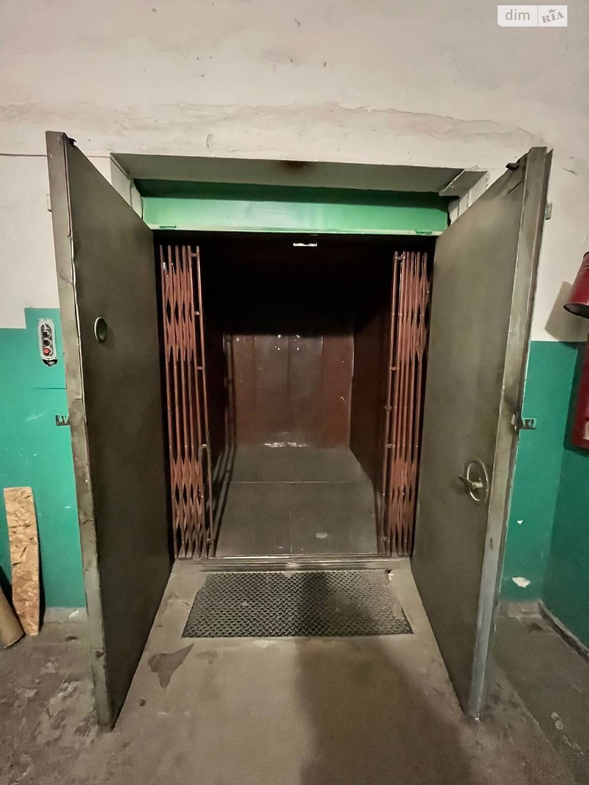 Комерційне приміщення в Дніпрі, здам в оренду по Базавлуцька (Верещагіна) вулиця 107, район Індустріальний, ціна: 11 200 грн за об’єкт фото 1 Комерційне приміщення в Дніпрі, здам в оренду по Базавлуцька (Верещагіна) вулиця 107, район Індустріальний, ціна: 11 200 грн за об’єкт фото 1