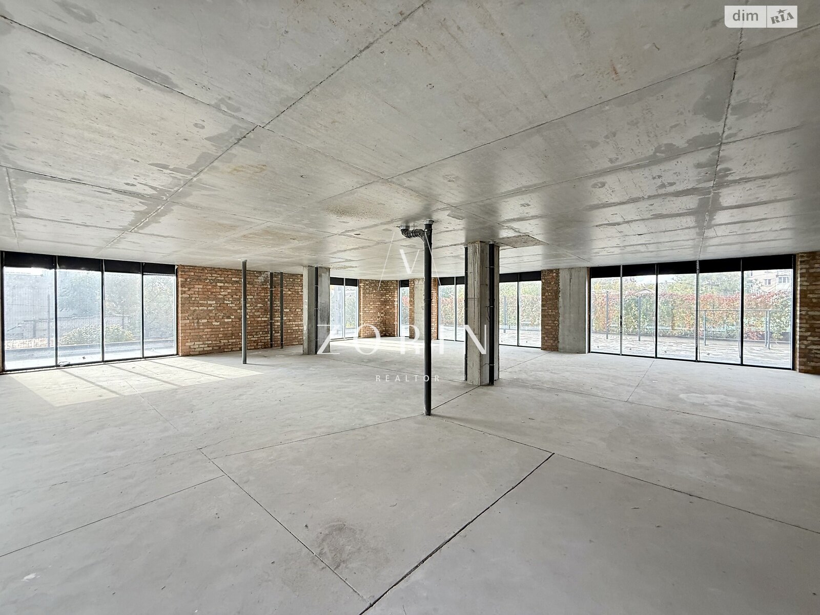 Комерційне приміщення в Дніпрі, здам в оренду по Гончара Олеся (Кірова) вулиця, район Табірний, ціна: 129 074 грн за об’єкт фото 1 Комерційне приміщення в Дніпрі, здам в оренду по Гончара Олеся (Кірова) вулиця, район Табірний, ціна: 129 074 грн за об’єкт фото 1