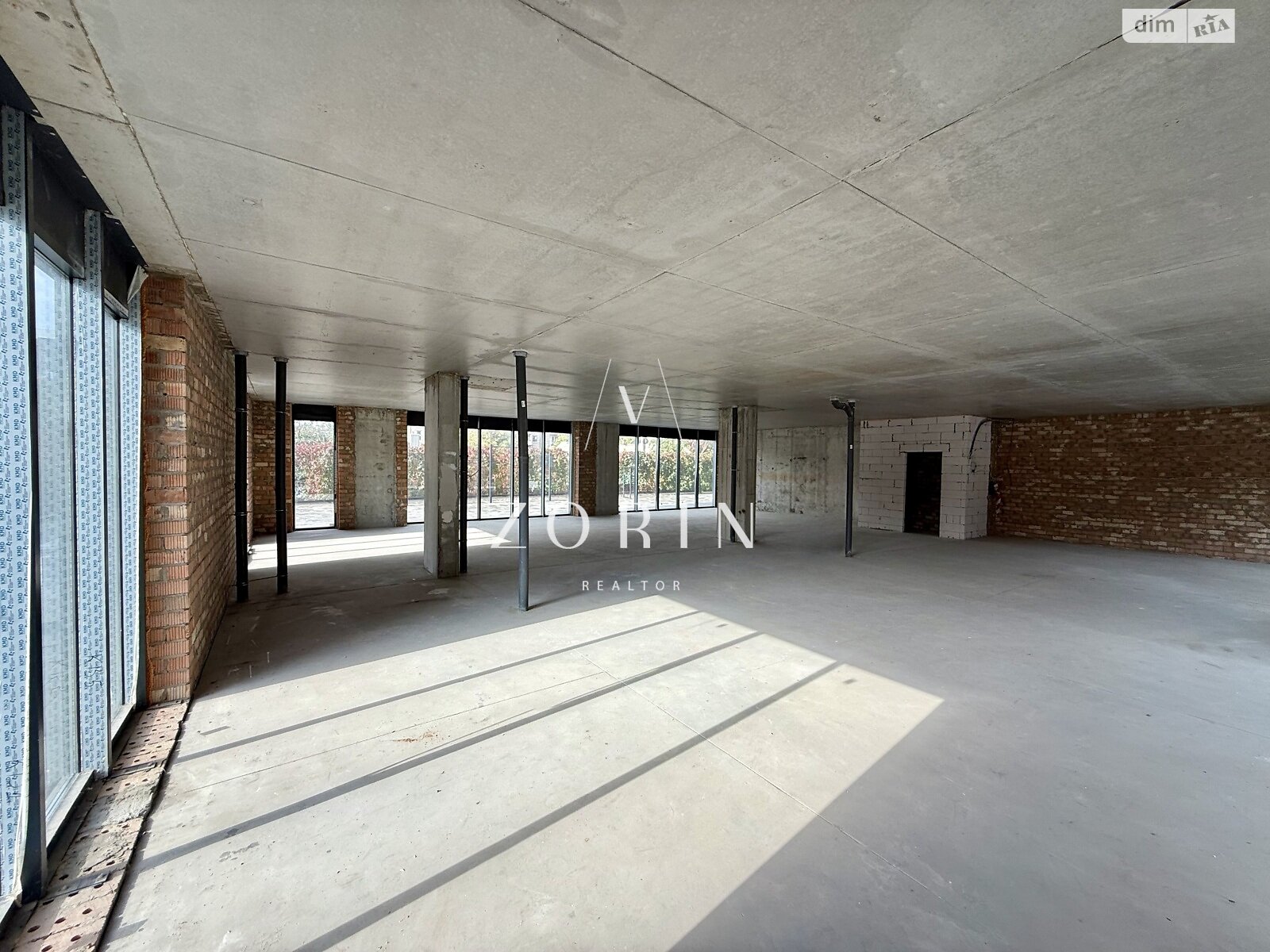 Комерційне приміщення в Дніпрі, здам в оренду по Гончара Олеся (Кірова) вулиця, район Табірний, ціна: 129 074 грн за об’єкт фото 1 Комерційне приміщення в Дніпрі, здам в оренду по Гончара Олеся (Кірова) вулиця, район Табірний, ціна: 129 074 грн за об’єкт фото 1