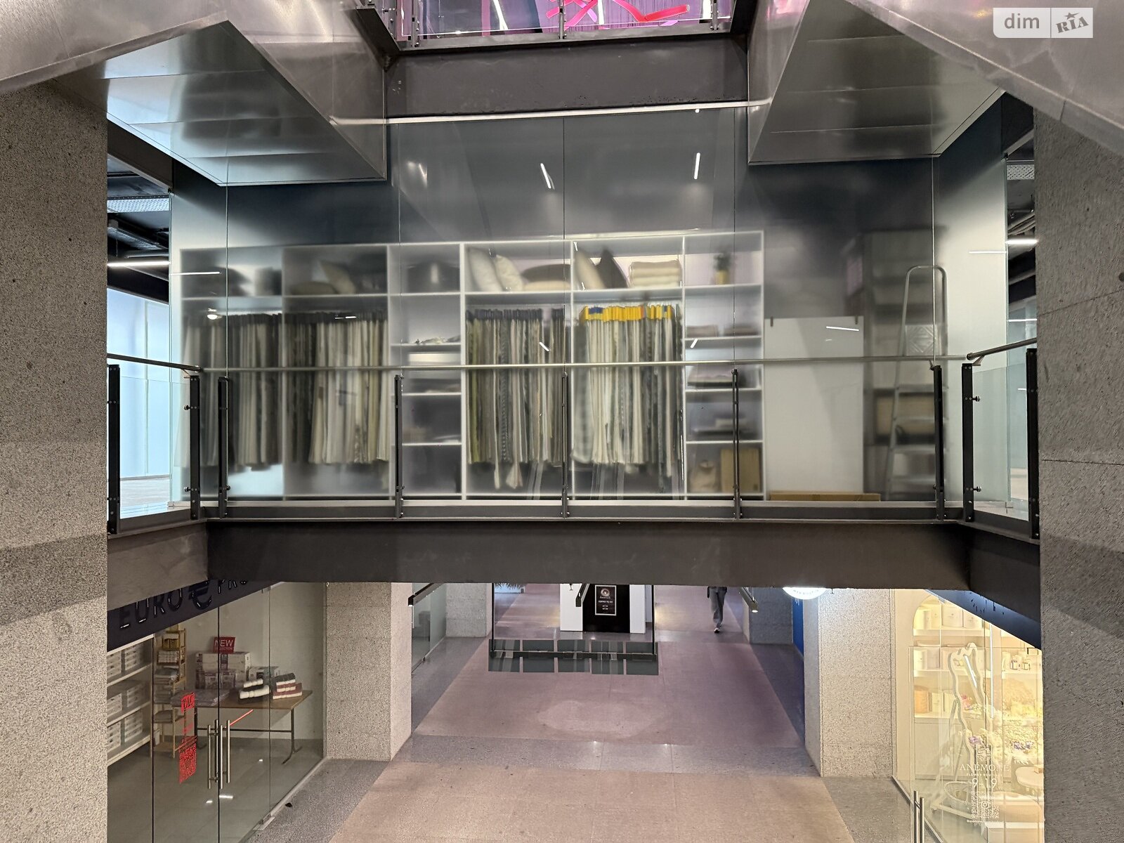 Комерційне приміщення в Дніпрі, здам в оренду по Яворницького Дмитра проспект 72Б, район Набережна, ціна: 1 892 942 грн за об’єкт фото 1