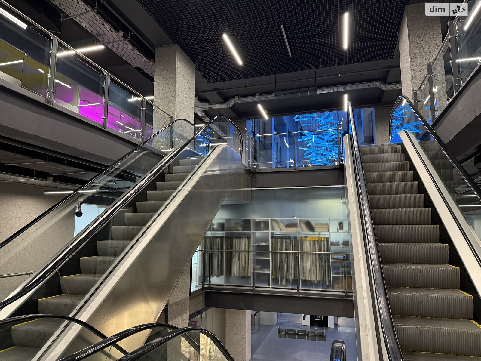 Комерційне приміщення в Дніпрі, здам в оренду по Яворницького Дмитра проспект 72Б, район Набережна, ціна: 1 892 942 грн за об’єкт фото 1