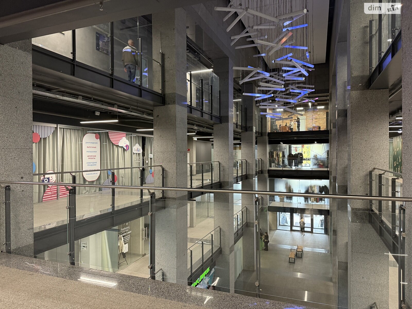 Комерційне приміщення в Дніпрі, здам в оренду по Яворницького Дмитра проспект 72Б, район Набережна, ціна: 1 892 942 грн за об’єкт фото 1