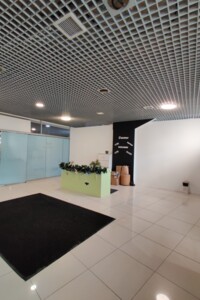 Коммерческое помещение в Днепре, сдам в аренду по Науки (Гагарина) проспект 27, район Нагорный, цена: 32 000 грн за объект фото 2