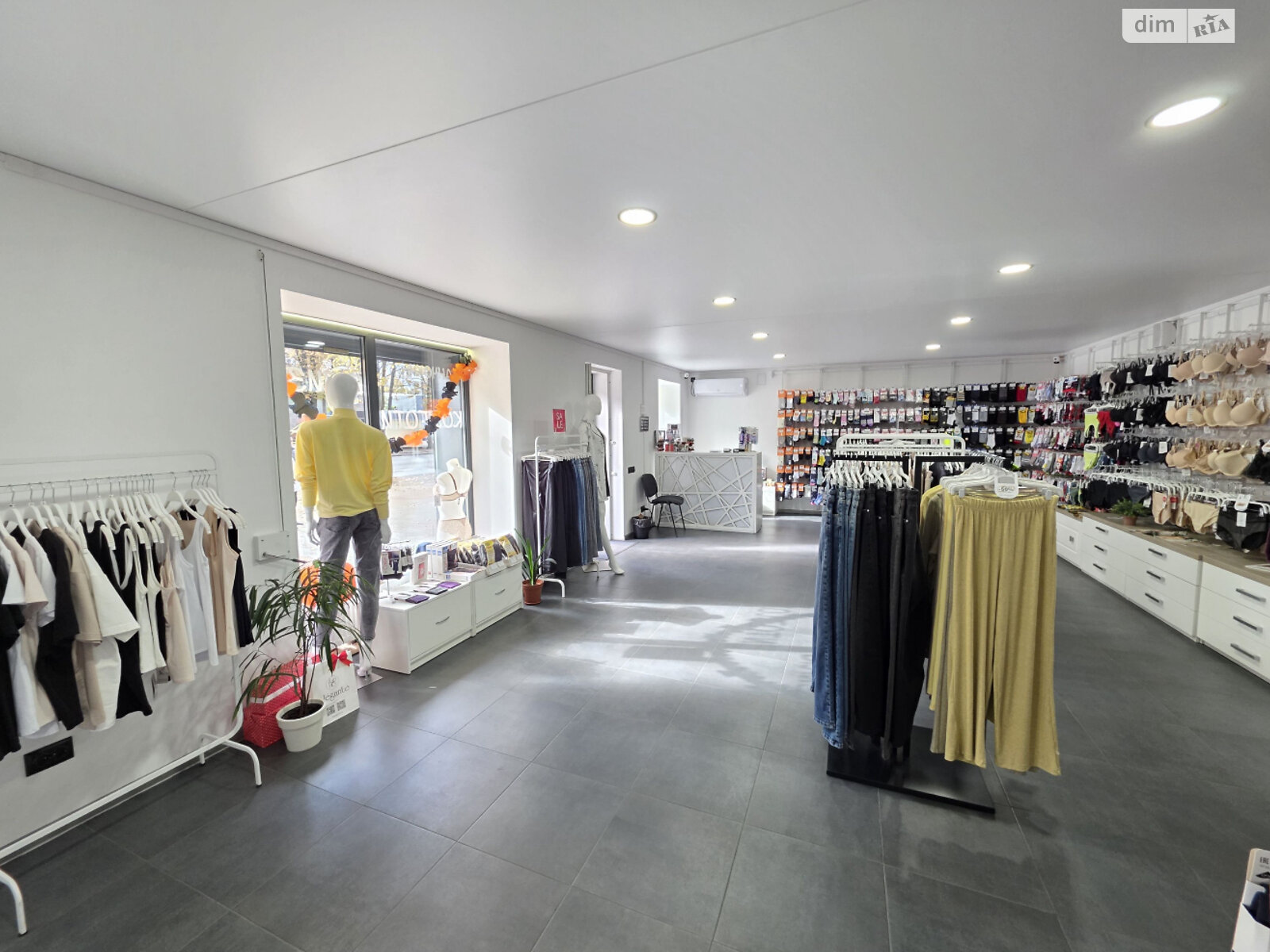 Коммерческое помещение в Днепре, Независимости (Титова) улица, цена аренды: 55 000 грн за объект фото 1