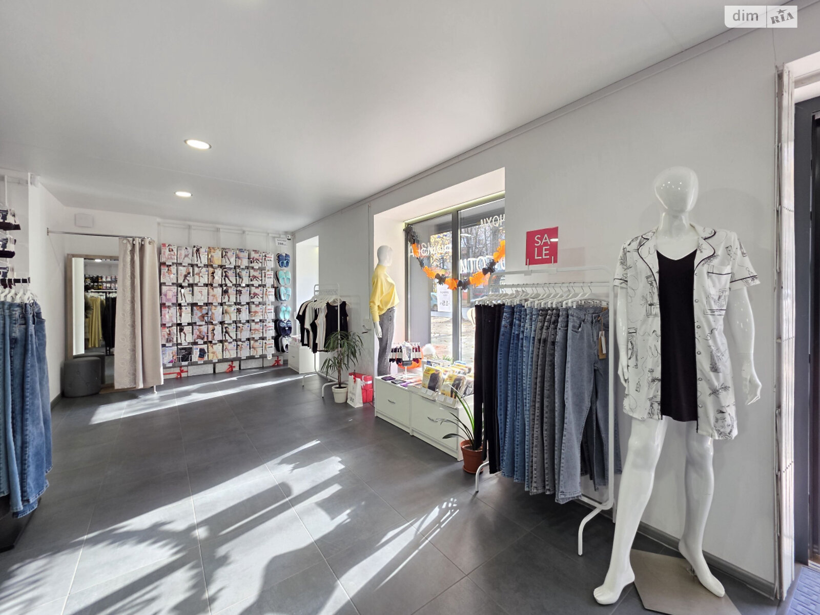 Коммерческое помещение в Днепре, Независимости (Титова) улица, цена аренды: 55 000 грн за объект фото 1