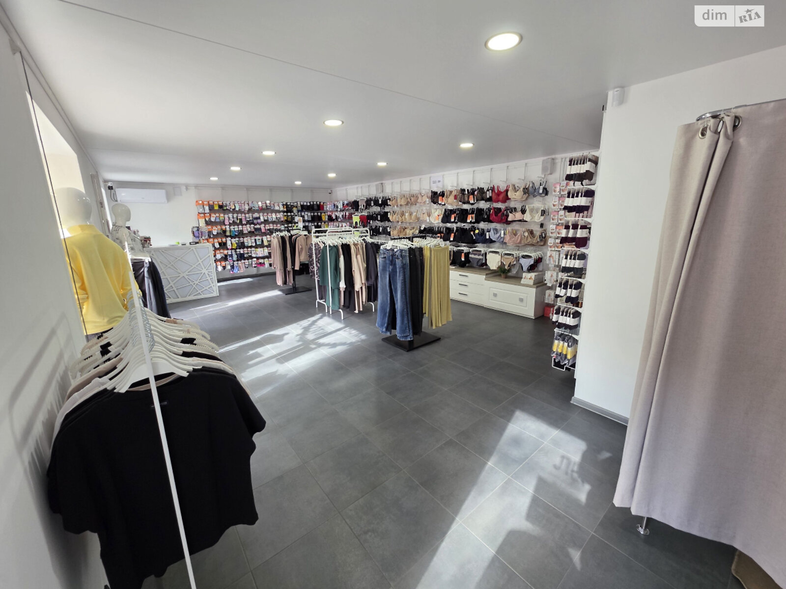 Коммерческое помещение в Днепре, Независимости (Титова) улица, цена аренды: 55 000 грн за объект фото 1