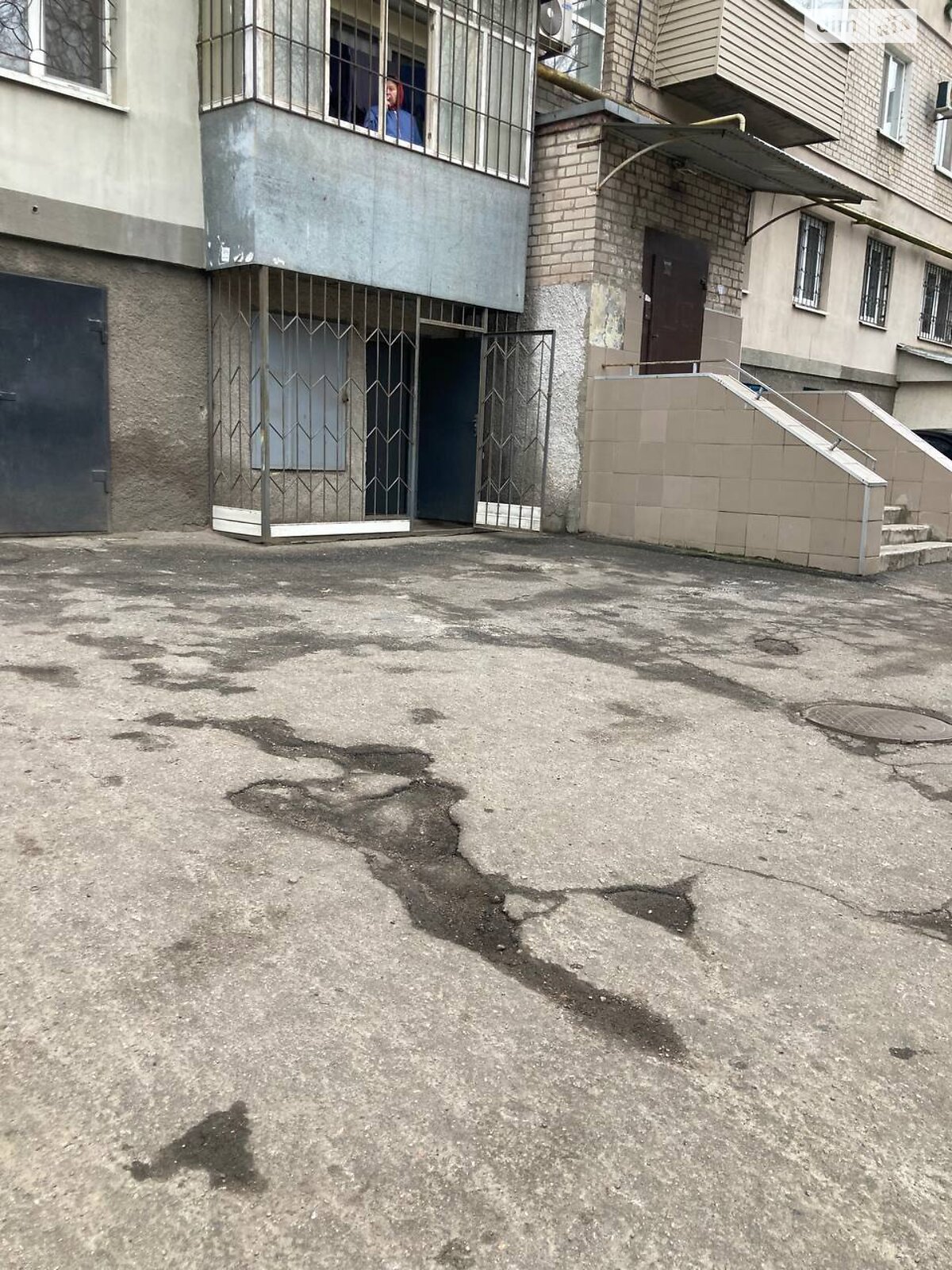 Коммерческое помещение в Днепре, сдам в аренду по Староказацкая (Комсомольская) улица 70, район Парк Л.Глобы, цена: 3 000 грн за объект фото 1 Коммерческое помещение в Днепре, сдам в аренду по Староказацкая (Комсомольская) улица 70, район Парк Л.Глобы, цена: 3 000 грн за объект фото 1
