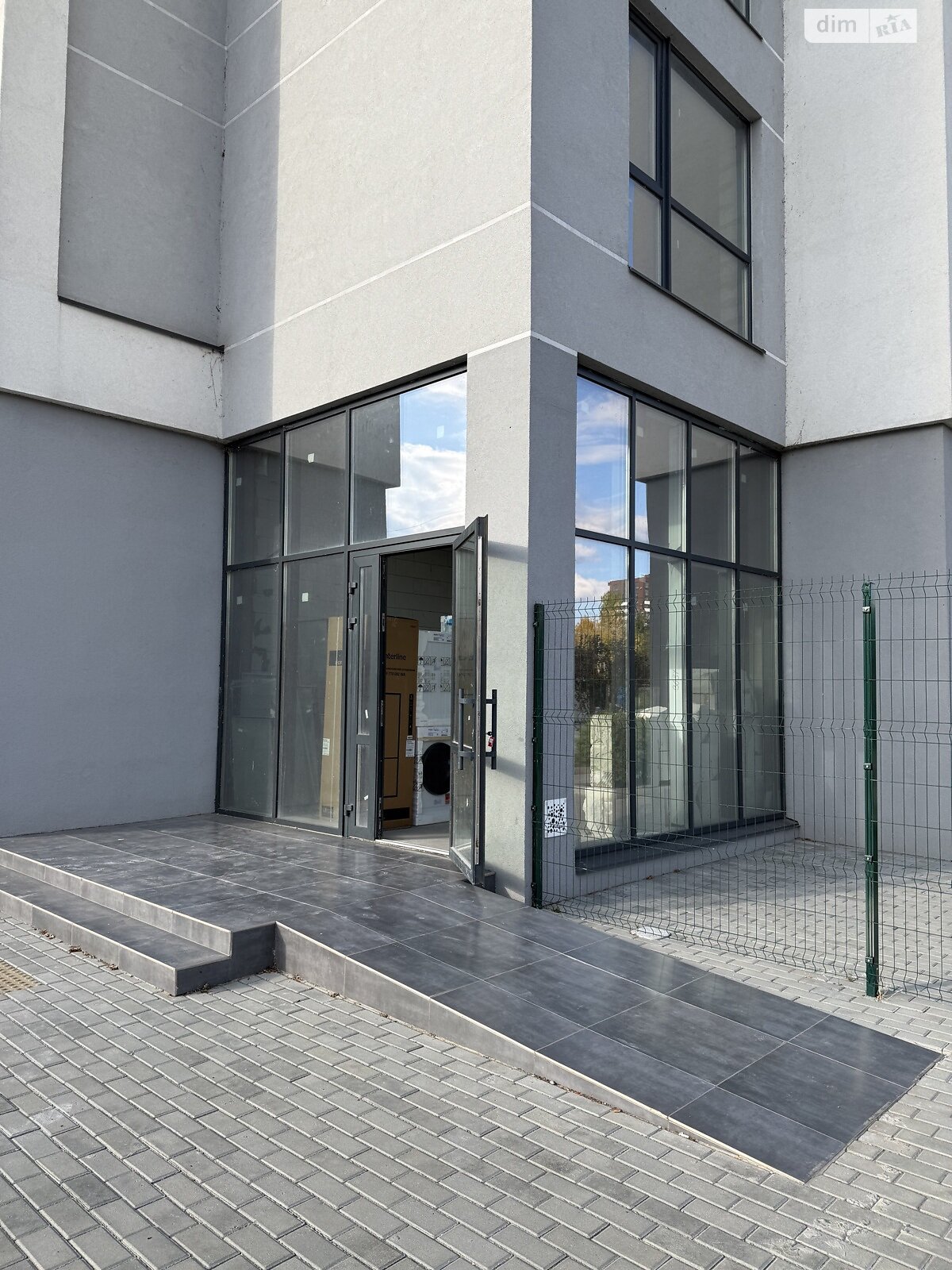 Коммерческое помещение в Днепре, сдам в аренду по Добровольцев переулок 23, район Победа-6, цена: 35 000 грн за объект фото 1 Коммерческое помещение в Днепре, сдам в аренду по Добровольцев переулок 23, район Победа-6, цена: 35 000 грн за объект фото 1