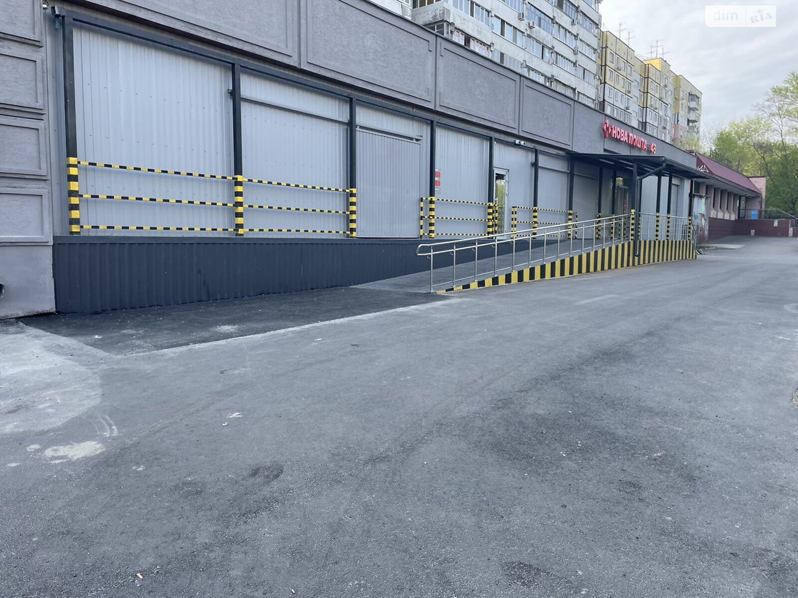 Коммерческое помещение в Днепре, сдам в аренду по Славы бульвар, район Победа-6, цена: 160 000 грн за объект фото 1 Коммерческое помещение в Днепре, сдам в аренду по Славы бульвар, район Победа-6, цена: 160 000 грн за объект фото 1