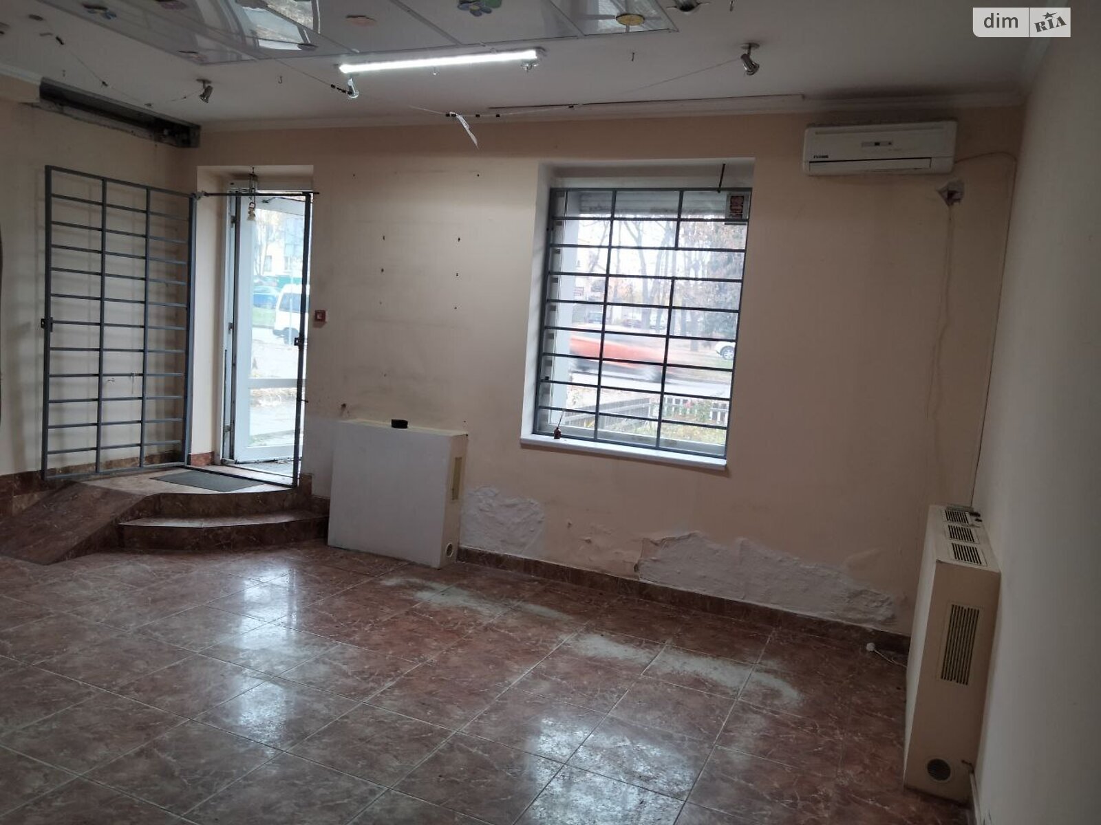 Коммерческое помещение в Днепре, сдам в аренду по Науки (Гагарина) проспект, район Подстанция, цена: 12 500 грн за объект фото 1