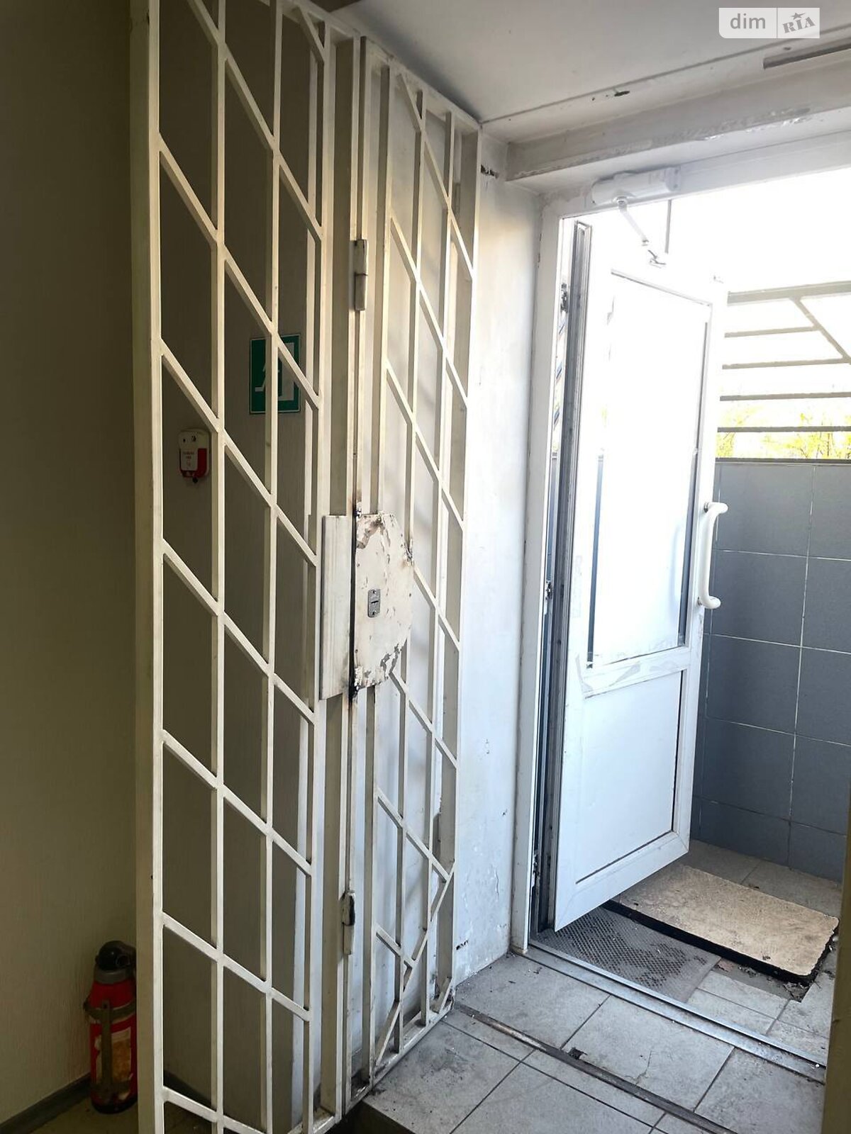 Коммерческое помещение в Днепре, сдам в аренду по Поля Александра проспект 21, район Проспект Поля, цена: 25 000 грн за объект фото 1 Коммерческое помещение в Днепре, сдам в аренду по Поля Александра проспект 21, район Проспект Поля, цена: 25 000 грн за объект фото 1