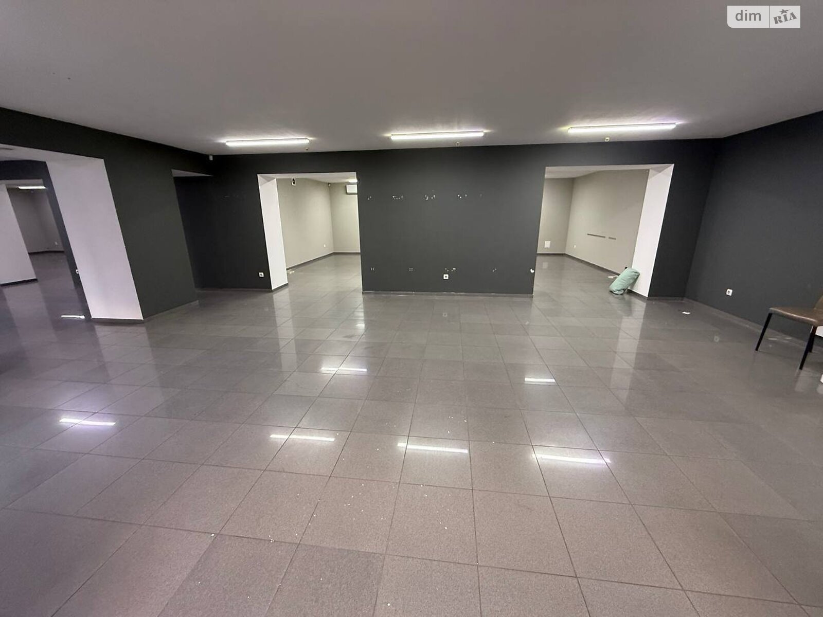 Коммерческое помещение в Днепре, сдам в аренду по Поля Александра проспект 48Б, район Проспект Поля, цена: 28 000 грн за объект фото 1 Коммерческое помещение в Днепре, сдам в аренду по Поля Александра проспект 48Б, район Проспект Поля, цена: 28 000 грн за объект фото 1